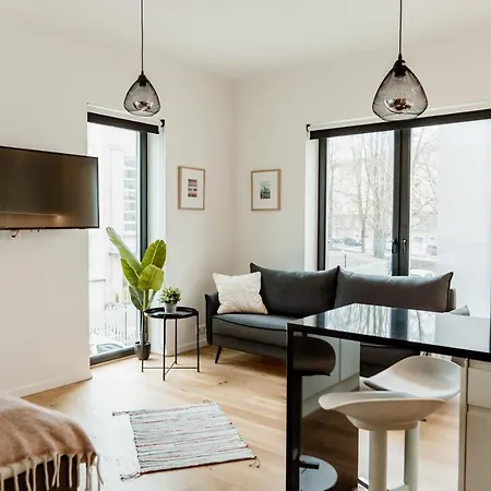 Dream Stay - Modern Apartments In City Centre Талин Екстериор снимка