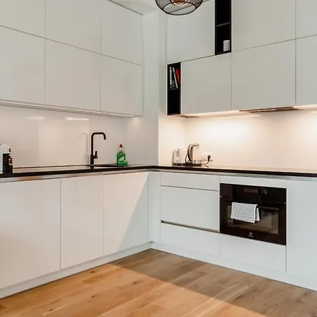 Dream Stay - Modern Apartments In City Centre Талин Екстериор снимка