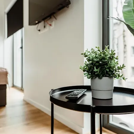 Dream Stay - Modern Apartments In City Centre Талин Екстериор снимка