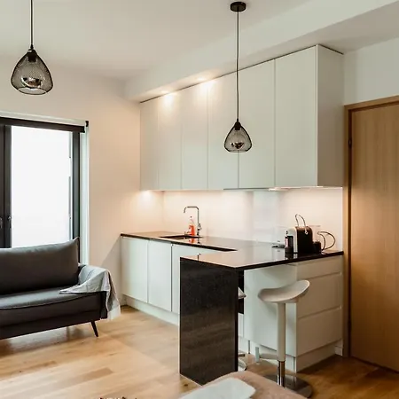 Dream Stay - Modern Apartments In City Centre Талин Екстериор снимка