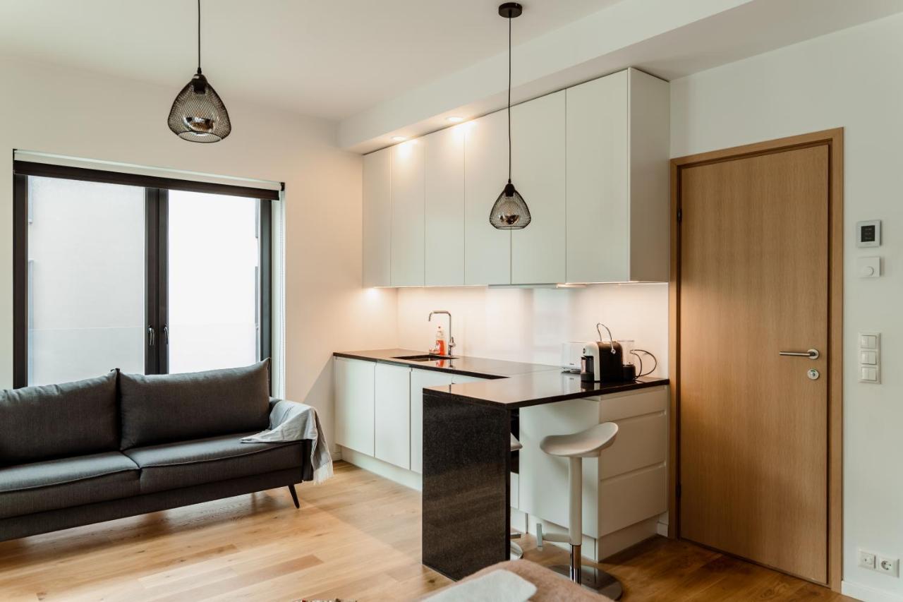 Dream - Modern In Centre *